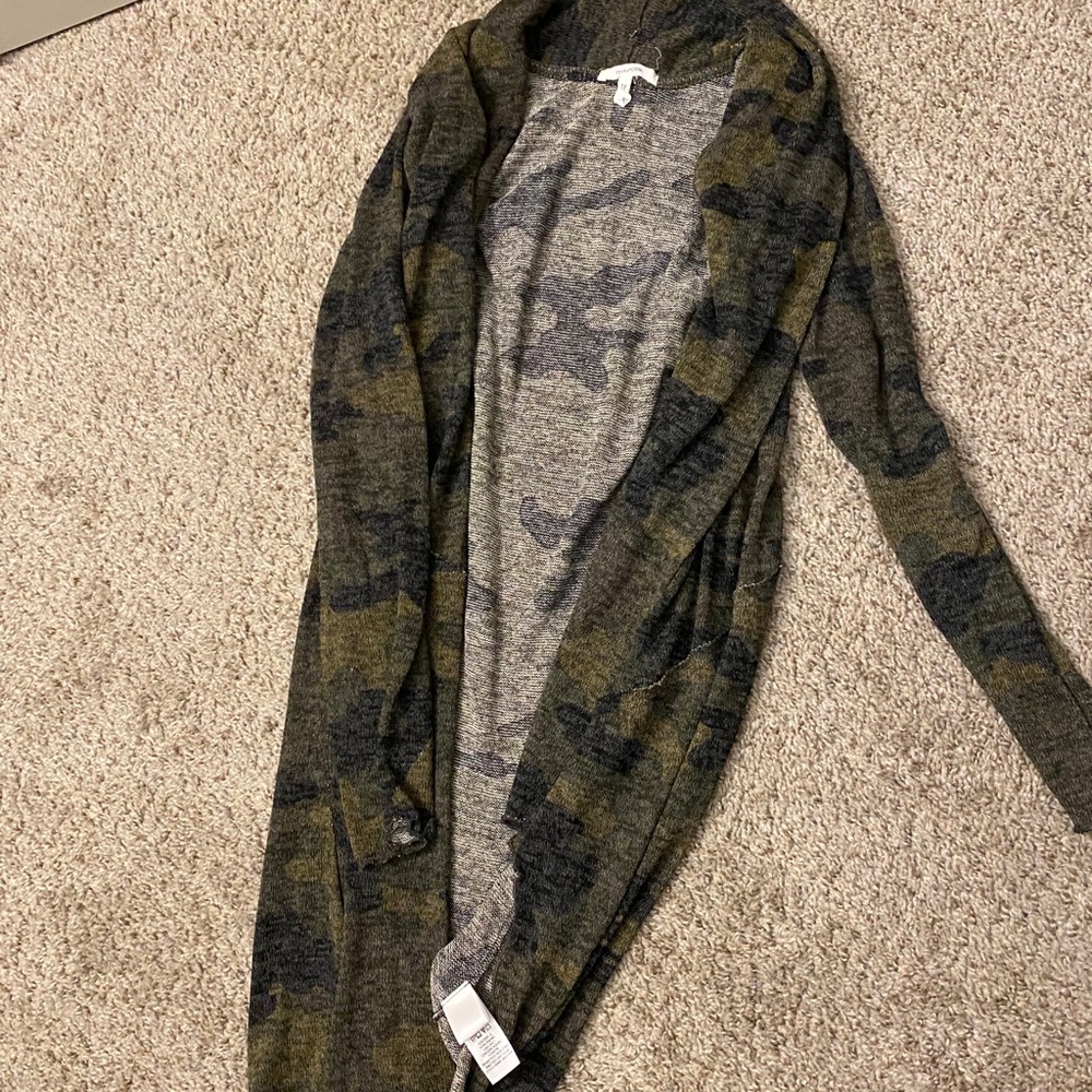 Lightweight camo cardigan